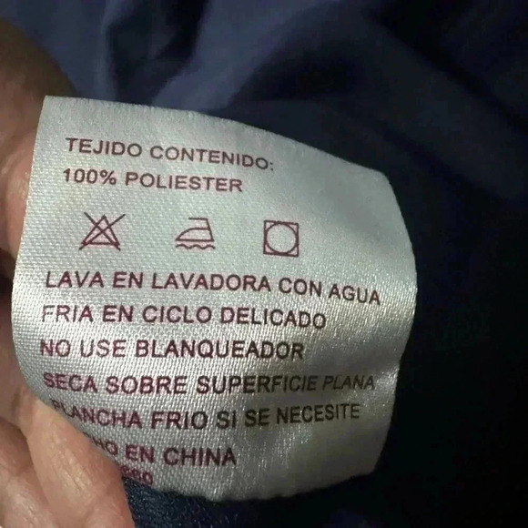 Kimi + Kai Maternity "Karlena" Flutter Sleeve Top Size Large - Picture 8 of 8